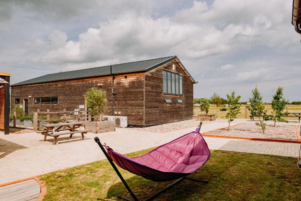 Creeksea Place Barns Burnham-on-Crouch Exterior foto